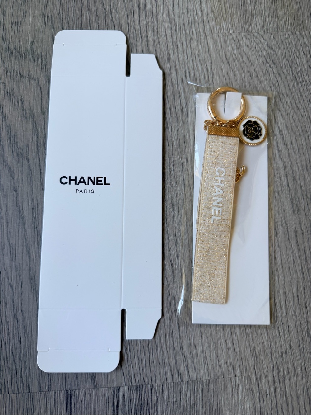 Cream Branded White Bag Charm/Keyring w Blue Camellia Charm & No 5 on a Chain